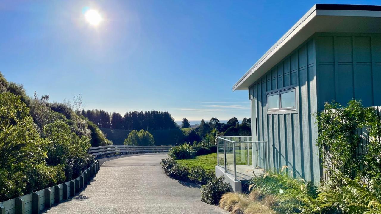 Aston Road Villa Bed & Breakfast Waikanae Eksteriør billede